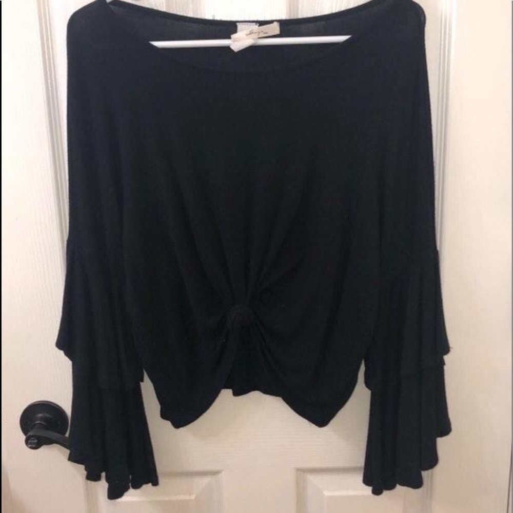 boutique ruffled sleeve top